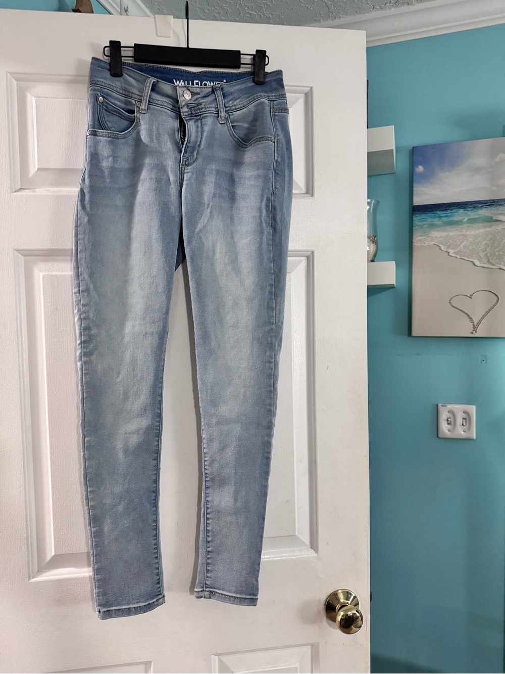 Wallflower Light Blue Women’s Skinny Jeans